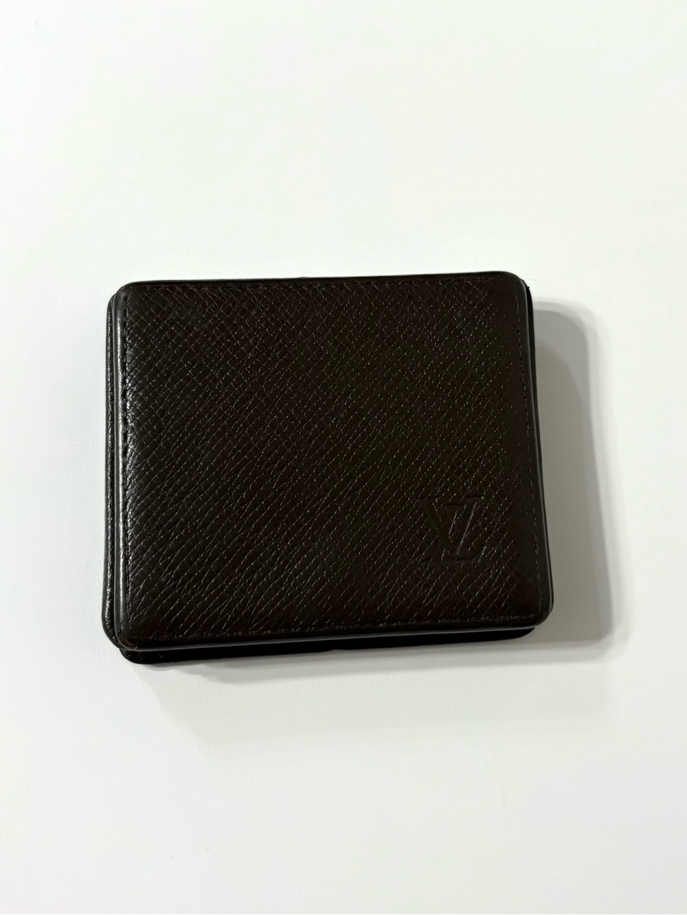 Louis Vuitton leather Taiga Coin Purse
